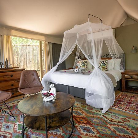 Umkumbe Bush Lodge - Luxury Tented Camp Reserva de caza Sabi Sand Exterior foto