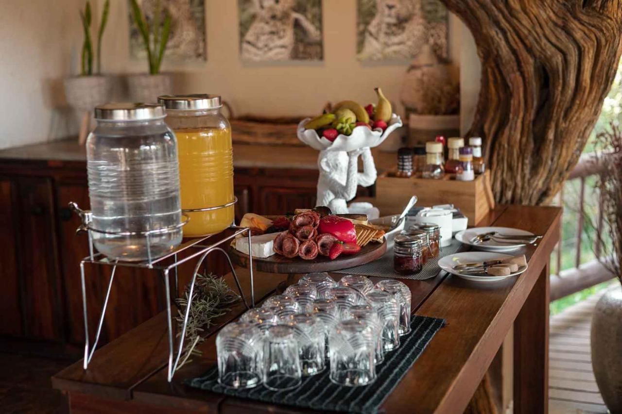 Umkumbe Bush Lodge - Luxury Tented Camp Reserva de caza Sabi Sand Exterior foto